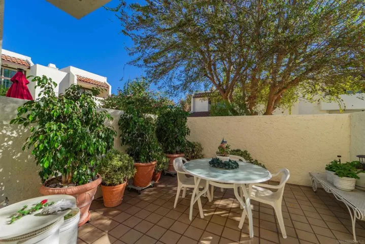 7232 Caminito Carlotta 7232, San Diego, California 92120