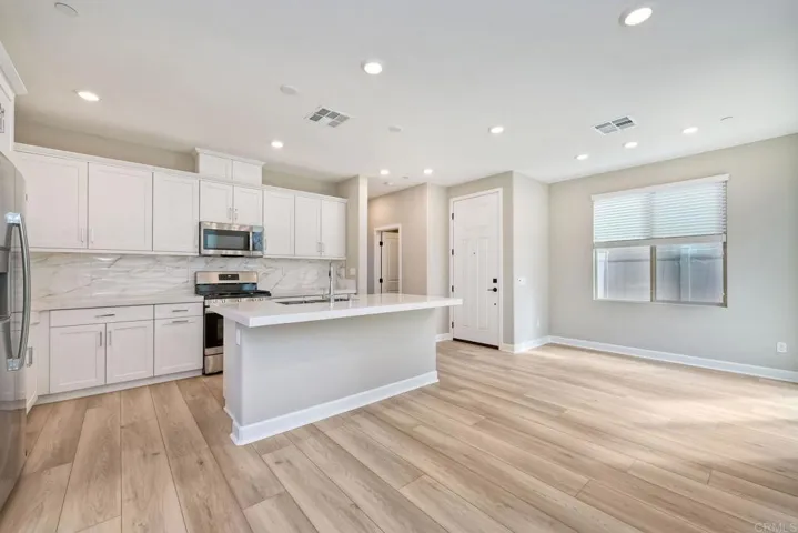 1658 Carol Lee Lane, Escondido, California 92026