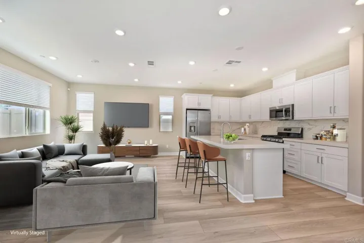 1658 Carol Lee Lane, Escondido, California 92026