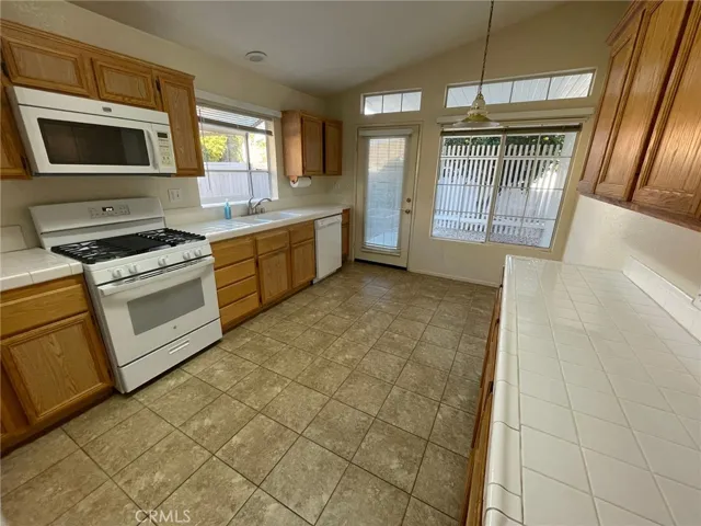27386 Prominence Road, Menifee, California 92586