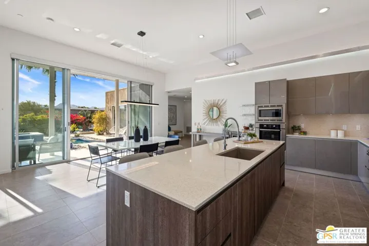 602 Axis Way, Palm Springs, California 92262