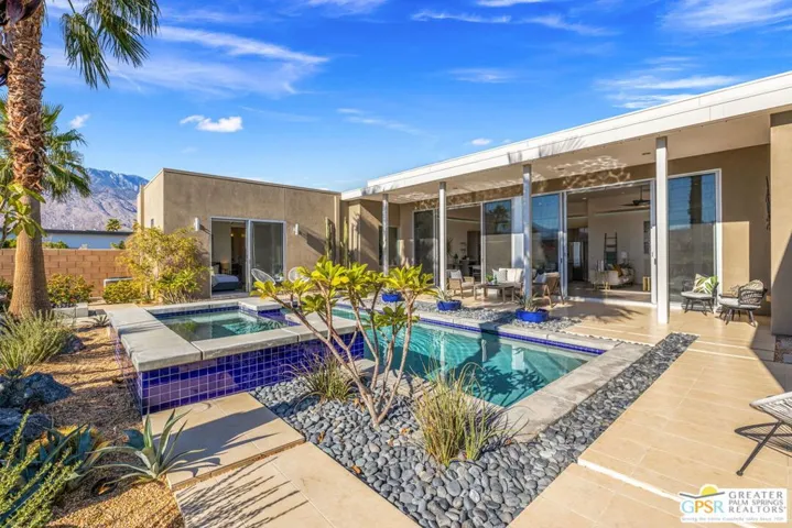 602 Axis Way, Palm Springs, California 92262