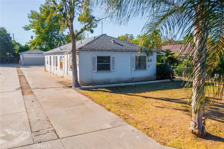 3950 3952 Everest Avenue, Riverside, California 92503