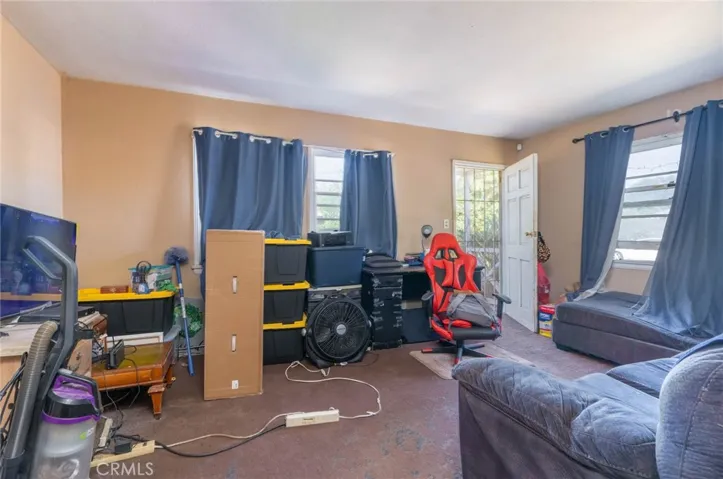 3950 3952 Everest Avenue, Riverside, California 92503