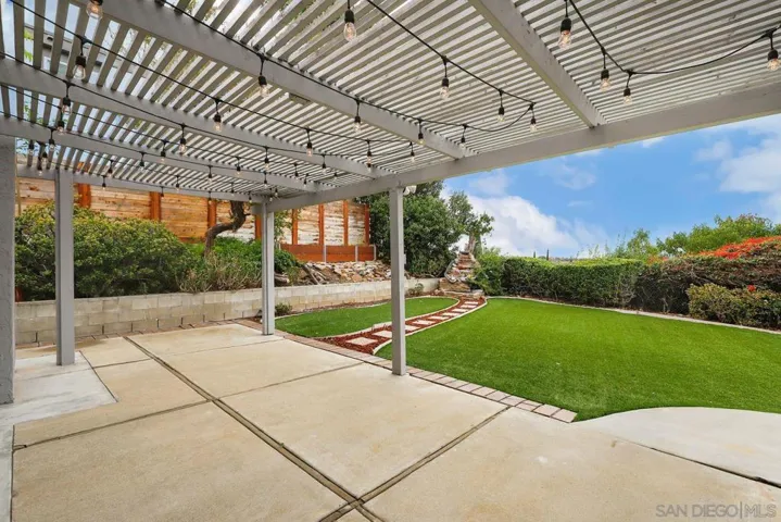 5951 Highplace Dr, San Diego, California 92120