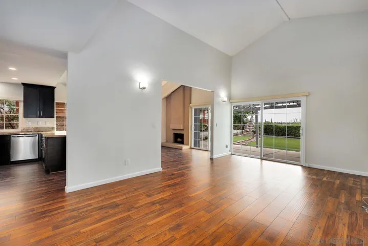 5951 Highplace Dr, San Diego, California 92120