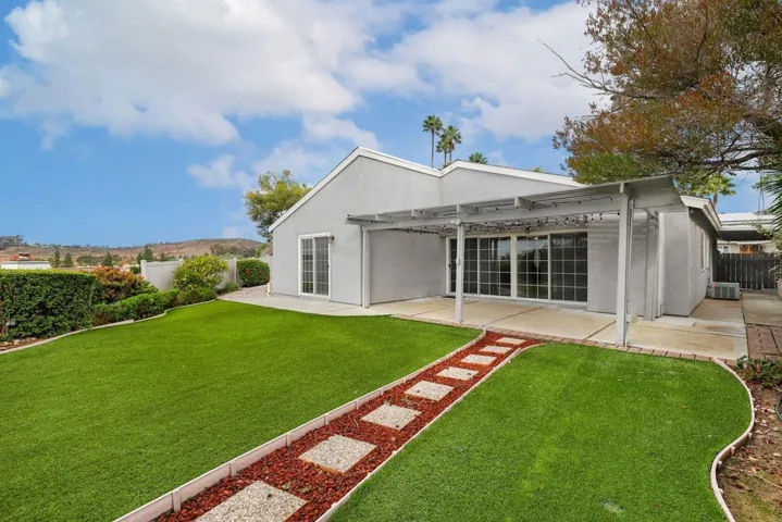 5951 Highplace Dr, San Diego, California 92120