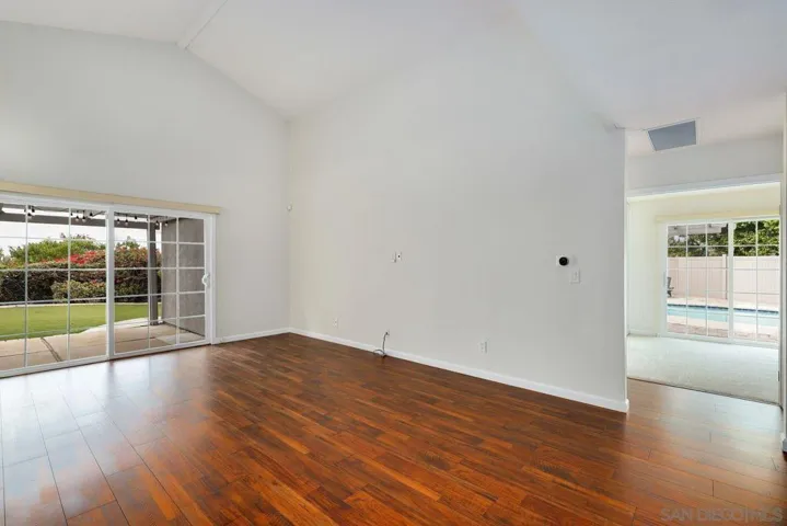 5951 Highplace Dr, San Diego, California 92120