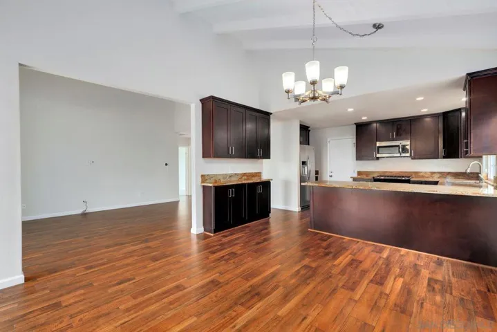 5951 Highplace Dr, San Diego, California 92120