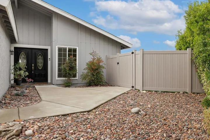 5951 Highplace Dr, San Diego, California 92120