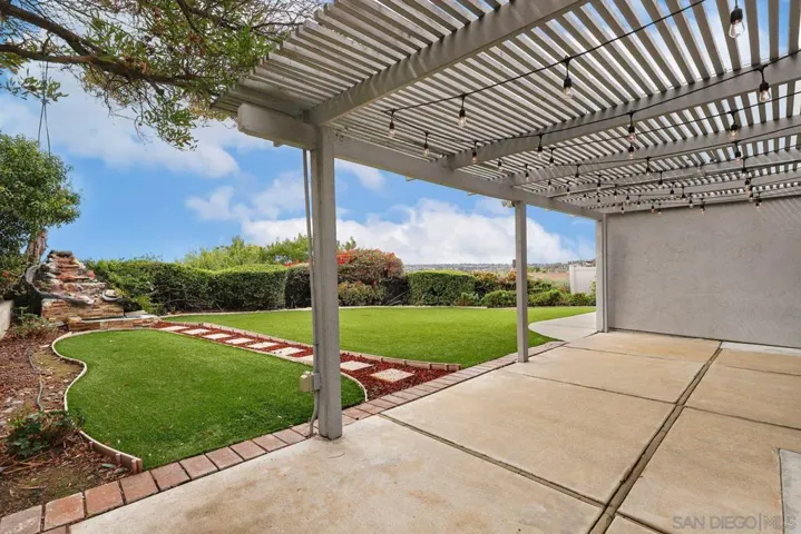 5951 Highplace Dr, San Diego, California 92120