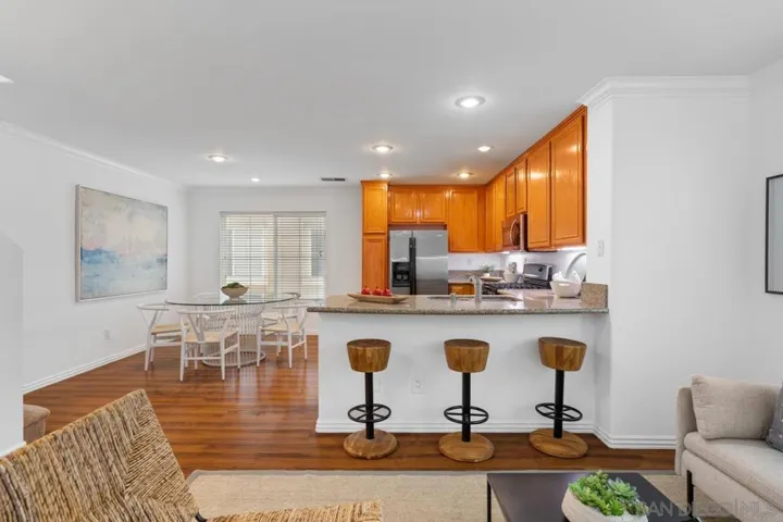 3816 Mykonos Ln Unit 5, San Diego, California 92130