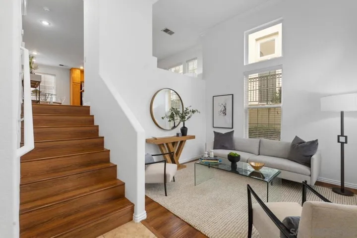 3816 Mykonos Ln Unit 5, San Diego, California 92130