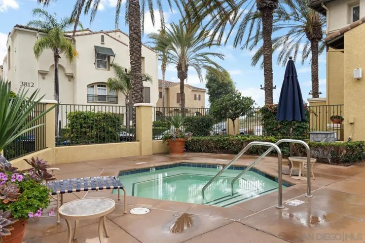 3816 Mykonos Ln Unit 5, San Diego, California 92130