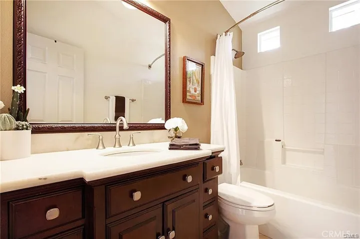 13026 Arborwalk Lane, Tustin, California 92782