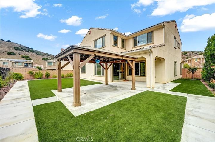 24408 W Stone Bend Lane, West Hills, California 91304