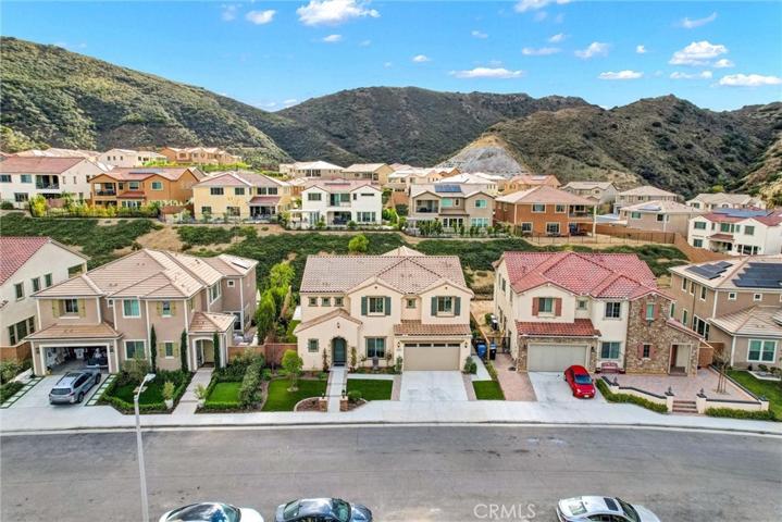 24408 W Stone Bend Lane, West Hills, California 91304