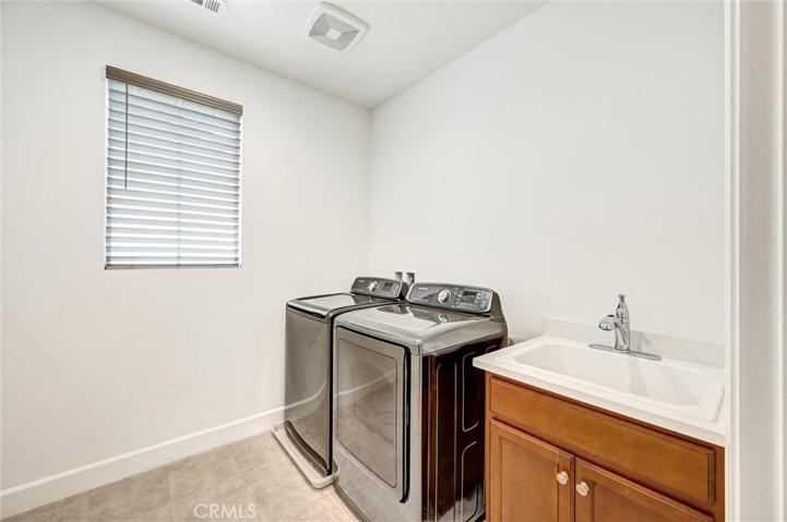 24408 W Stone Bend Lane, West Hills, California 91304