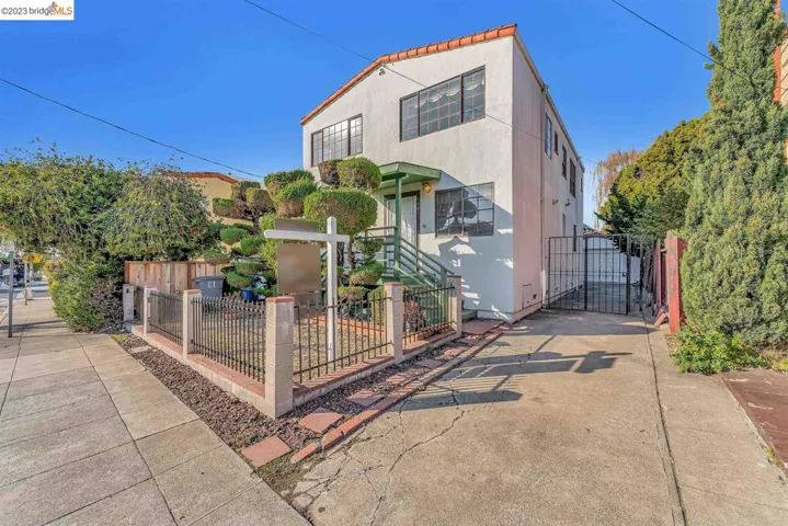 1207 Cedar St, Berkeley, California 94702