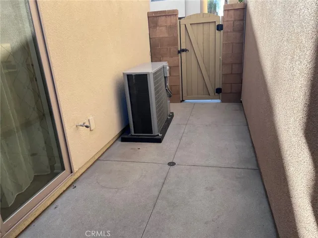 107 Messenger, Irvine, California 92618