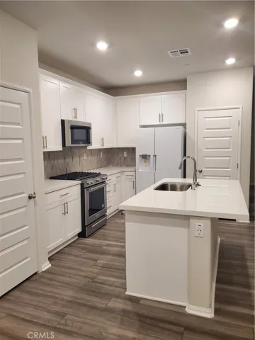 608 E Joseph Privado, Ontario, California 91761