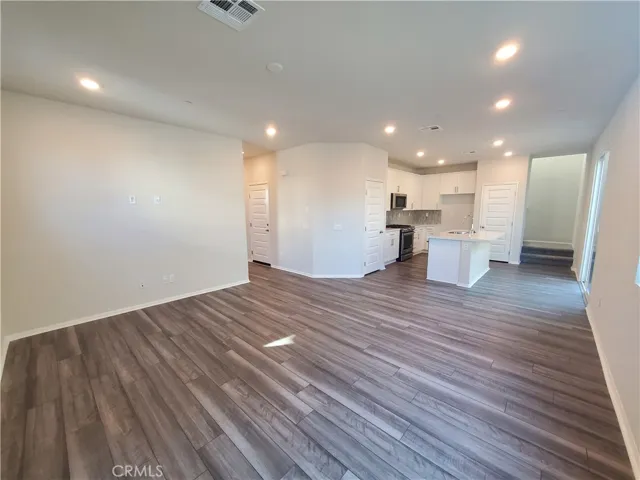 608 E Joseph Privado, Ontario, California 91761
