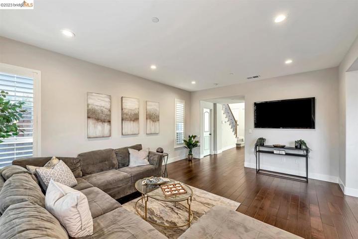 85 Paseo Madre Ct, Morgan Hill, California 95037-4382