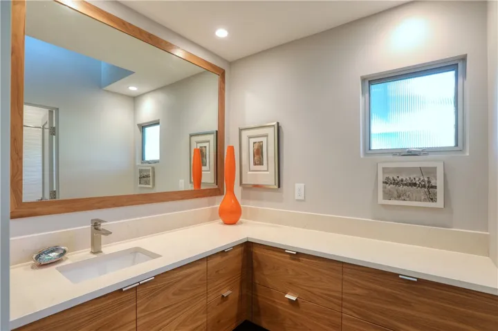 333 Indio Drive, Pismo Beach, California 93449