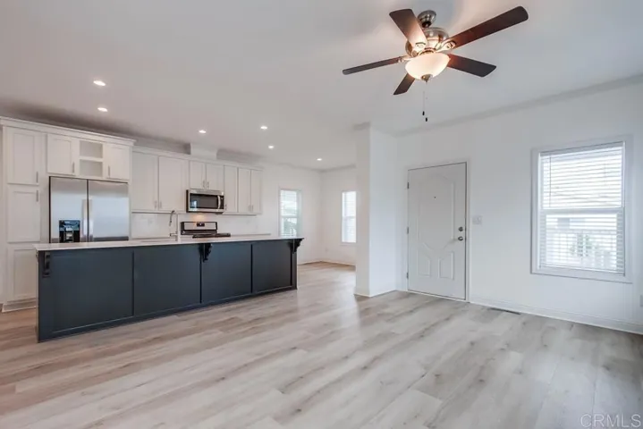 500 Rancheros Drive 21, San Marcos, California 92069