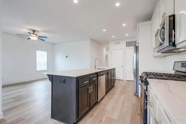 500 Rancheros Drive 21, San Marcos, California 92069