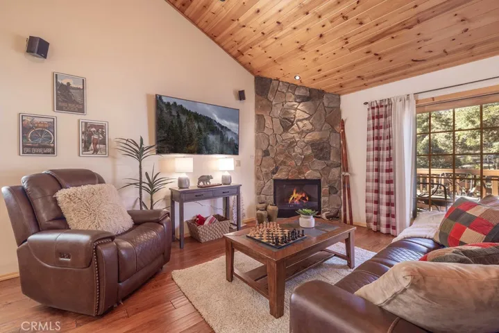 333 Brewer Way, Big Bear City, California 92314