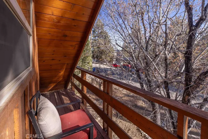 333 Brewer Way, Big Bear City, California 92314