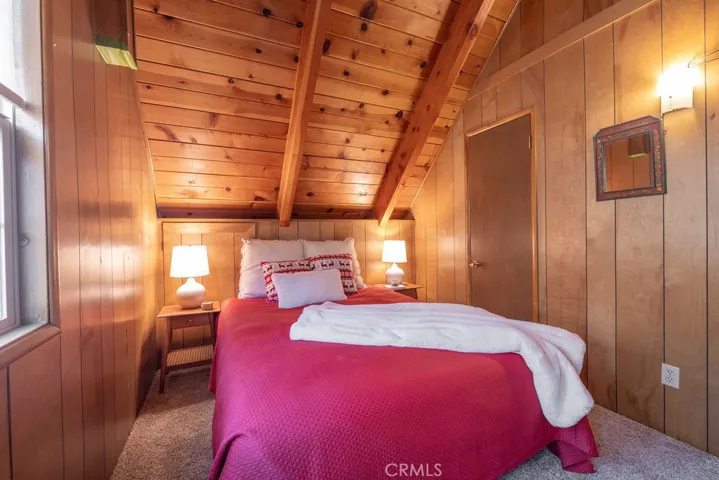 333 Brewer Way, Big Bear City, California 92314