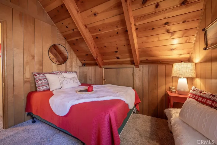 333 Brewer Way, Big Bear City, California 92314
