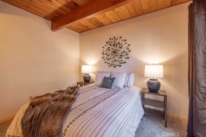 333 Brewer Way, Big Bear City, California 92314
