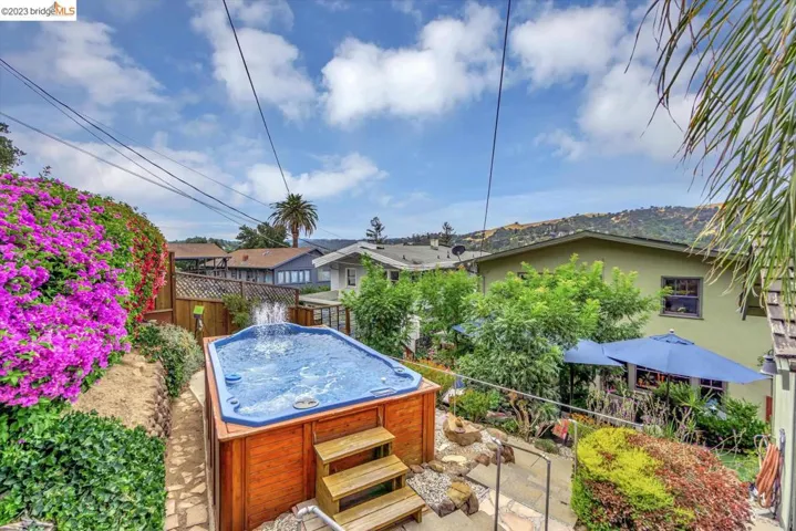 929 Willow St, Martinez, California 94553