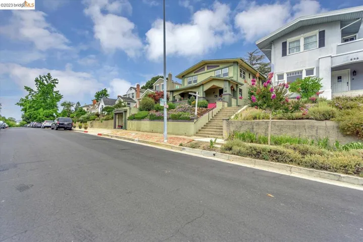 929 Willow St, Martinez, California 94553