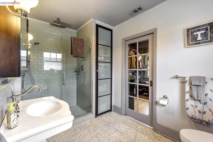 929 Willow St, Martinez, California 94553
