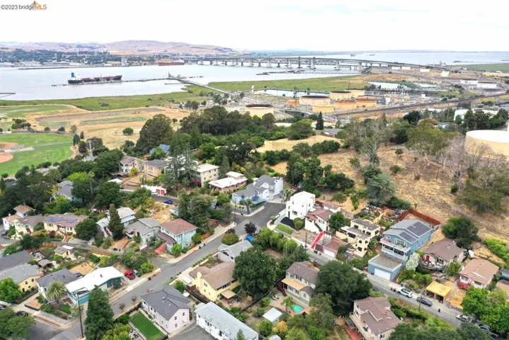 929 Willow St, Martinez, California 94553