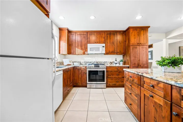 6711 Park Avenue, Garden Grove, California 92845