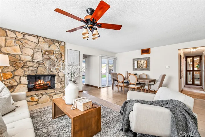 6711 Park Avenue, Garden Grove, California 92845