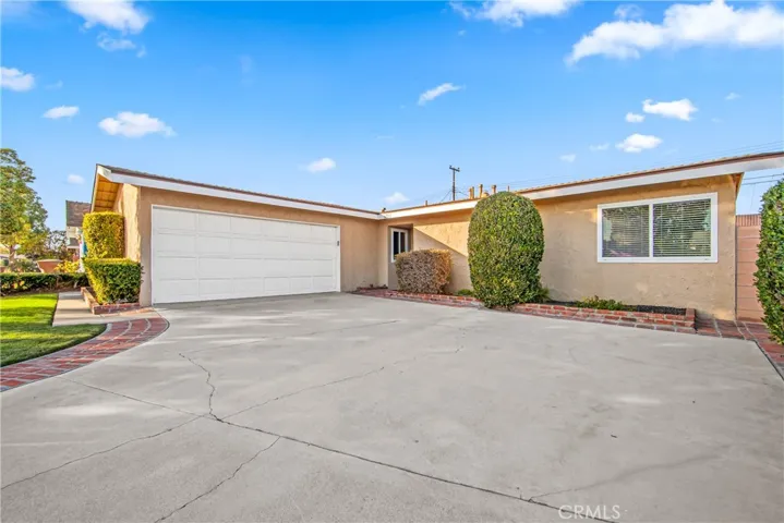 6711 Park Avenue, Garden Grove, California 92845