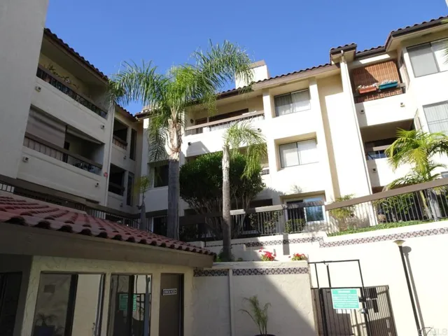 6757 Friars Road 34, San Diego, California 92108