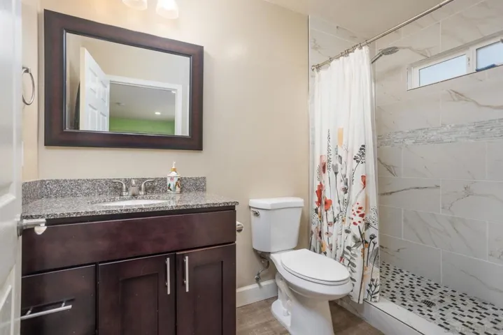 5331 Via Aquario, San Diego, California 92111