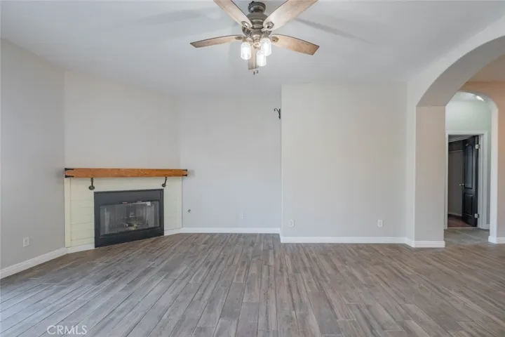 215 Taos Place, Palmdale, California 93550