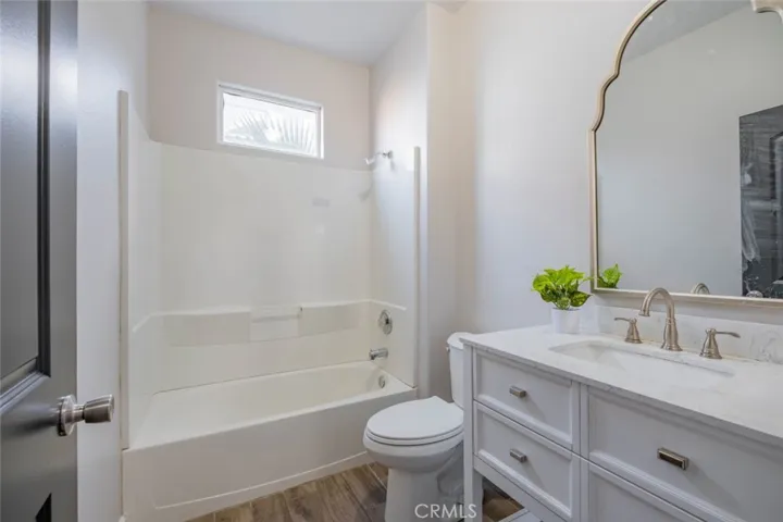 215 Taos Place, Palmdale, California 93550