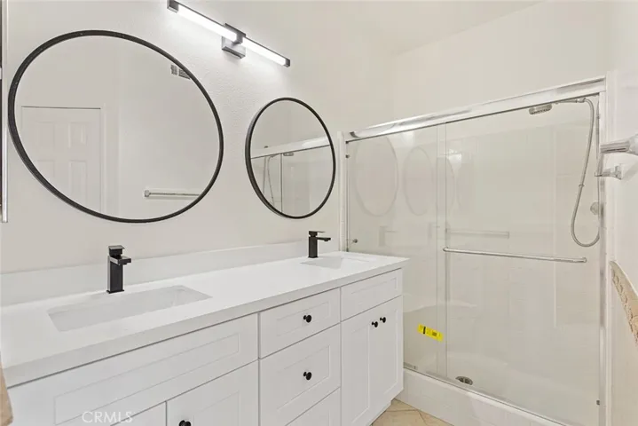 1401 Elk Grove, Irvine, California 92618