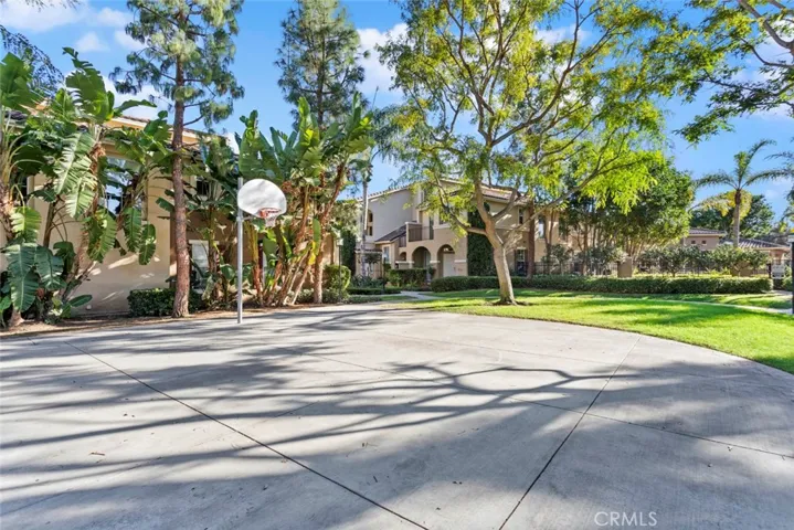 1401 Elk Grove, Irvine, California 92618