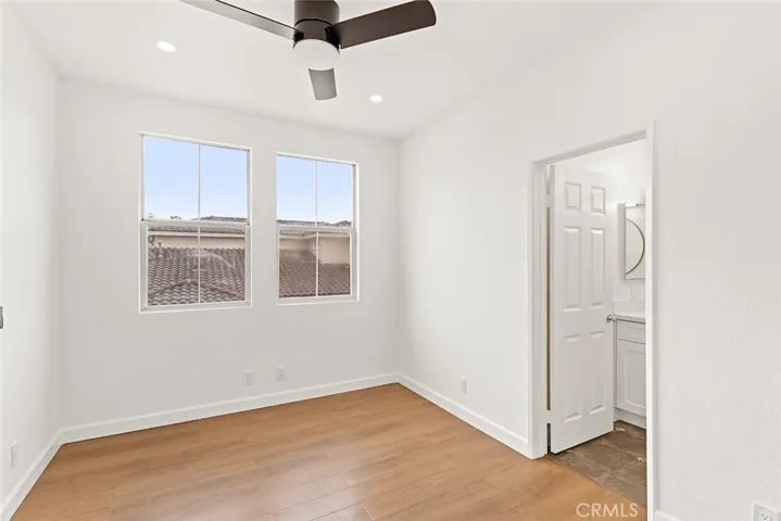 1401 Elk Grove, Irvine, California 92618