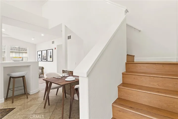 1401 Elk Grove, Irvine, California 92618